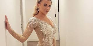 Barbara jean blank (born january 15, 1987) is an american model, actress, ring announcer, reality television personality, and professional wrestler, better known by her ring name kelly kelly. Who Is Kelly Vedovelli Dating Kelly Vedovelli Boyfriend Husband