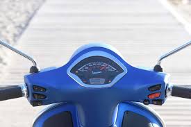 Brand new 2020 vespa gts super sport 300 with all new piaggio hpe engine! Vespa Gts 300 Hpe 2019 Sticht Die Starkste Wespe Aller Zeiten
