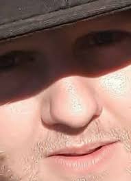 How to remove the little box from the game interface?