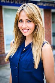 Monday @ 7.30pm & 8.30pm, wednesday @ 7.30pm, friday @ 7.30pm, sunday @ 7.30pm. Coronation Street Cast 2018 Character Pictures Who Plays Who How They Re All Related And Who S Leaving