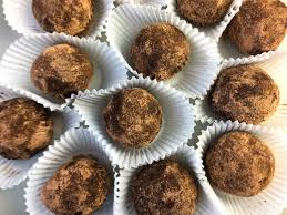 Low Carb Keto Sugar Free Brigadeiro Brazilian Chocolate Truffles Recipe Brazilian Limeade Recipe Keto Dessert Recipes Brazilian Chocolate