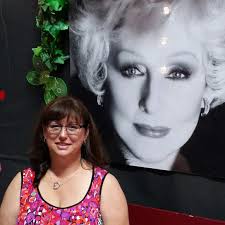 Mitzi Collins, Independent Mary Kay Beauty Consultant