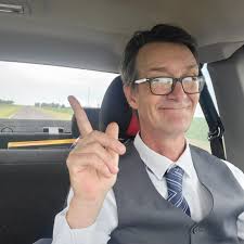 What's a good tank bag for a 95rs bike?