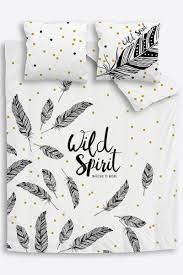 Découvrez notre magnifique collection housse de couette fille pour habiller le lit de votre fille chérie ! Housse De Couette Ado Fille Pour Une Deco Wild Spirit Jaune Curry Housse De Couette Ado Chambre Ado Parure De Lit
