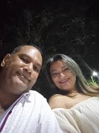 Feliz cumpleaños mi Reina, lluvias de BENDICIONES caigan sobre tí siempre,  gracias le doy al Creador por haberme regalado estar en tu vida, TE AMO  MUCHOOO...