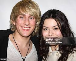 Miranda Bernard's Instagram, Twitter & Facebook