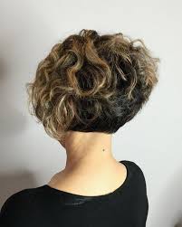 This haircut is all about shapes. 70 Of The Most Stylish Short And Curly Hairstyles