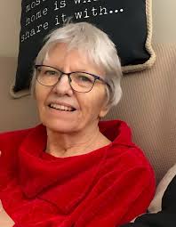 Doreen Joan Sanders (nee Hanson)