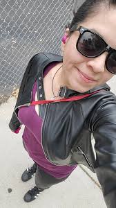 Jackie Lebron (@pinkjkwine) • Threads, exprésate más