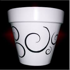 Black And White Flower Pot Design Contemporary Swirl In Black Amp White Flower Pot On Etsy 32 00 Macetas Pintadas Macetas Manualidades Macetas