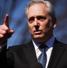 Samsung Hires Two Executives to Run U.S. Marketing Across Product Lines