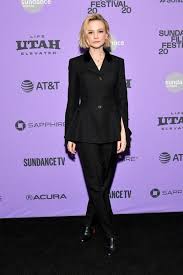 Carey Mulligan Photos Photos 2020 Sundance Film Festival Promising Young Woman Premiere Glamour Simple Black Jumpsuit Sundance