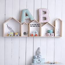 Etagere Murale 5 Maisons En Bois Naturel Motif Animaux Bloomingville Decoclico House Shelves Shelves Vintage Inspired Bedroom