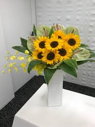 葉織 Haori Flowers 新宿区のお花屋さん 花瓶花の納品