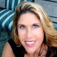 Tammy Marcus's Instagram, Twitter & Facebook