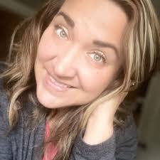 Kristin Caudill's Instagram, Twitter & Facebook