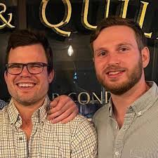 Maddy Rozynek and Andy Hook's Wedding Website