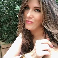 Elisabeth Pirrone's Instagram, Twitter & Facebook