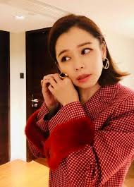 最後一天！等等見！很匆忙的三天兩夜，謝謝所有走進戲院支持人面魚的朋友們～I love HK💕 @Fendi @VIC WANG #人面魚黃雅惠#