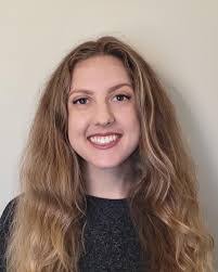 Elizabeth Mellott's Instagram, Twitter & Facebook