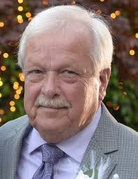 Delphine Anderson's Instagram, Twitter & Facebook