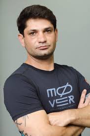 Mover: a sua academia inteligente