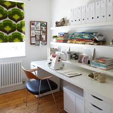 مكاتب ايكيا ابيض