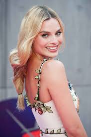 The duo's relationship has been explored in the comics for years and has been praised for being genuine and chaotic. Download Daniela Melchior Margot Robbie Pics Nindy Gallery