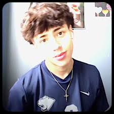 Im mexican too btw 😭! Eddie look so fine in this edit!!! #5ddie #5ddieedit  #fypシ #viraledit #MyDolceMoment #simptokfx #hotedits #hotmen #murdaricky  #foryou