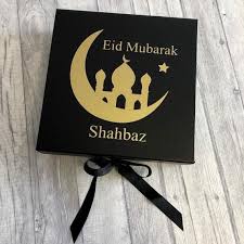 Personalised Name Eid Mubarak Gift Box With Mosque Eid And Etsy Eid Mubarak Gift Eid Cards Eid Mubarak