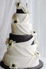 Black And White Wedding Cakes White Poppies Gallery A Piece O Cake Black And White Wedding Cake Classy Wedding Cakes Beautiful Wedding Cakes