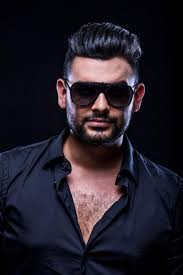 Egyedül megyek tovább, szeretsz engem?!, singles: Horvath Tamas Eloado Koncertsziget Hu