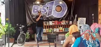 Maybe you would like to learn more about one of these? 10 Tahun Bjs Lestarikan Bahasa Jaseng Pada Kaum Milenial Agar Tidak Punah Kabar6 Com