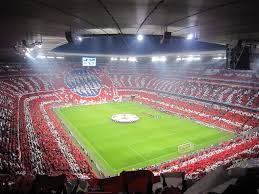 Böylece stadyum ve çevresindeki çeşitli sistemlerin. Inside Allianz Arena Germany Bayern Stadium Bayern Munich