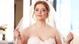 Sasha pieterse was born in johannesburg, south africa. Citacoes Pll Sasha Pieterse Com Seu Vestido De Noiva Vai ×¤×™×™×¡×'×•×§