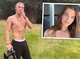 Damian hurley is just as comfortable in front of the camera as his famous mother. Elizabeth Hurley S Son Damian Virtually Unrecognisable After Debuting Bald New Look Perthnow