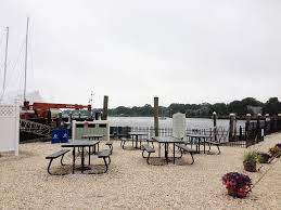 The summer is prime time for fresh seafood in new england and there are a lot of restaurants purporting to . Blount Clam Shack Warren Ri Home Is A Kitchen