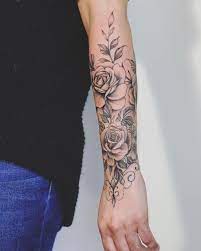 Fake blumen tattoo auf dem arm von kim kardashian. Valery Boisvert Auf Instagram Flower Arm Rose Handgelenk Geheilt Wir Frauen Tattoo Unterarm Tattoo Frauen Rosen Tattoo Oberarm Frau Tattoo Unterarm Frau Blumen