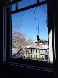 Make a short high sound, like glass or metal objects hitting each other. Wind Blew My Window Open So Hard It Broke The Glass Wellthatsucks