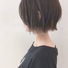 切りっぱなしアレンジ50選 個性を引き出すおすすめヘアスタイル特集 folk 切りっぱなし ボブ パーマ ショートボブ 美髪
