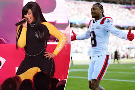 Super Bowl 2026 live updates: Cardi B, Stefon Diggs spark breakup rumors