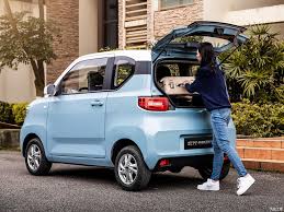 Calculator to convert money in euro (eur) to and from united states dollar (usd) using up to date exchange rates. The Cheapest Electric Car Costs 4 500 Dacia Spring Has A Rival That Is Also Produced In China Photo Gallery
