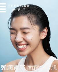 SEPHORA — CHINA CREAM CAMPAIGN⁠ ⁠ CLIENT @sephora⁠ PHOTOGRAPHER  @edward_mulvihill⁠ PRODUCTION @studio____al⁠ STYLIST @jdos___⁠ MAKE-UP  @isabellaschimid⁠ HAIR @joelforman⁠ ⁠ SHOT IN OUR STUDIO 2.