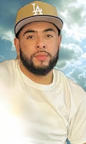 Shane Caster's Instagram, Twitter & Facebook