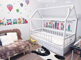 Jedes Koga Kids Haus Bett Ist Mit Sorgfalt Von Seinem Zukunftigen Besitzer Komfort Freude Und Sicherheit Handge Toddler Floor Bed House Beds For Kids Kid Beds