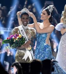 La beauté des femmes est internationale. La Plus Belle Femme Du Monde Decouvrez Le Palmares 2019 Actualise