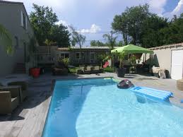 Loue Petite Maison De Vacance Avec Piscine Thuir