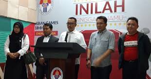 Komnas ham diprotes dua anggota dpr, arteria dahlan dan wihadi wiyanto lantaran memberikan catatan terkait pembahasan ruu omnibus law cipta . Landasan Hukum Komnas Ham Dan Komisi Perlindungan Anak Indonesia Bulatin