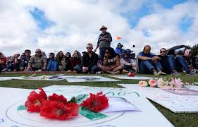 Ce que l'on sait de l'attaque terroriste contre deux mosquées à christchurch. Une Semaine Apres L Attentat De Christchurch La Nouvelle Zelande Rend Hommage Aux Victimes Le Devoir