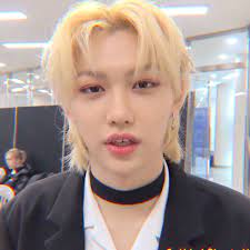 Take a look at this screen shot of banshee: Pin By On A Stray Kids Felix Stray Kids Kids Icon Asian Love